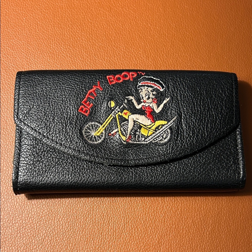 Vintage Betty Boop Black Leather Women’s Wallet with Biker Embroidery